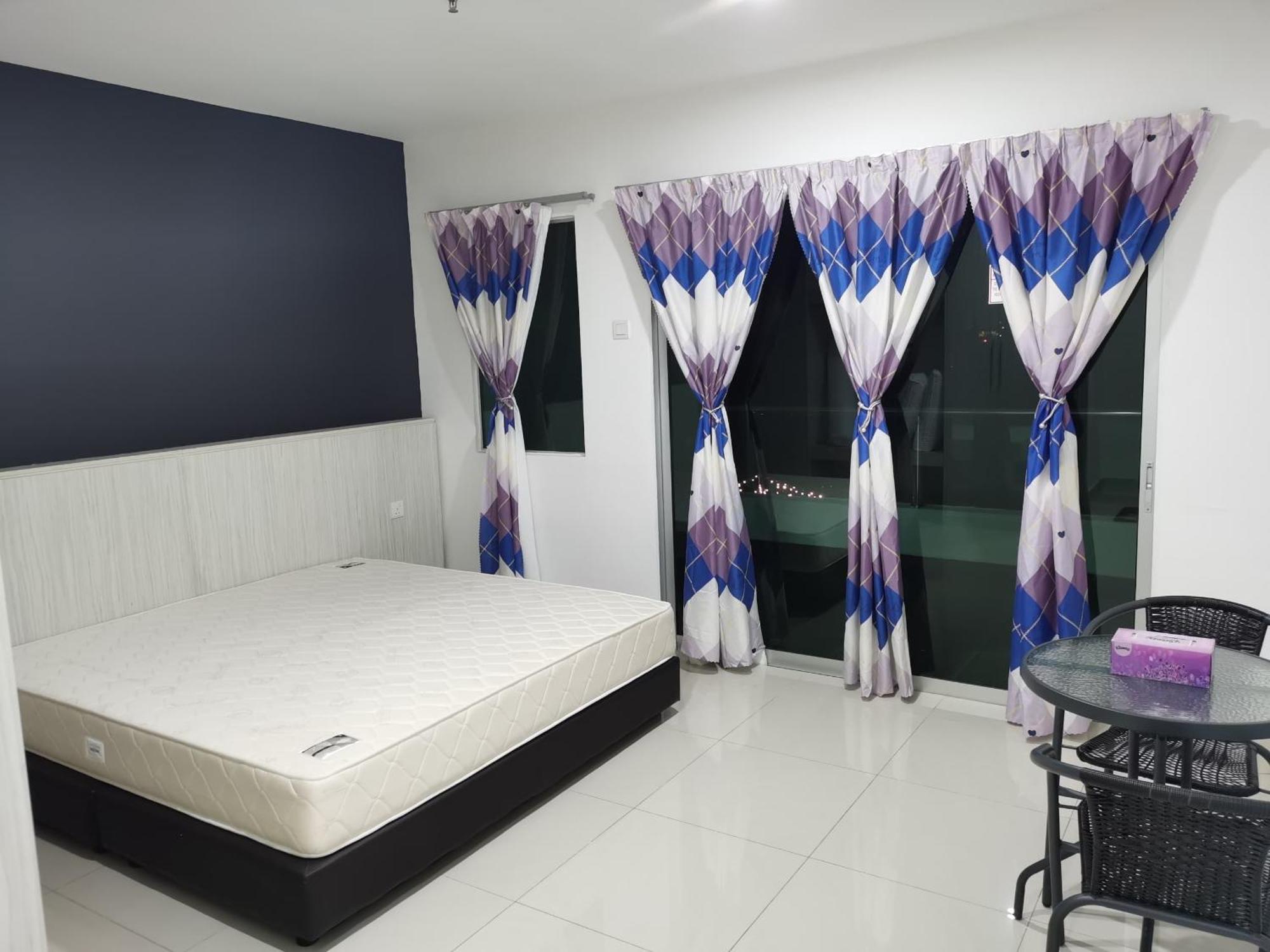 Marina Island Couple Home Stay Lumut Esterno foto